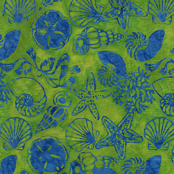 Copy of Island Batik -whales dark lagoon - 112126644 - μπλε κοχύλια πάνω σε λάιμ φόντο