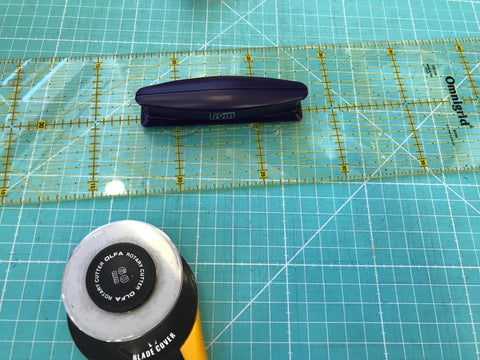 Λαβή για χάρακες 611494